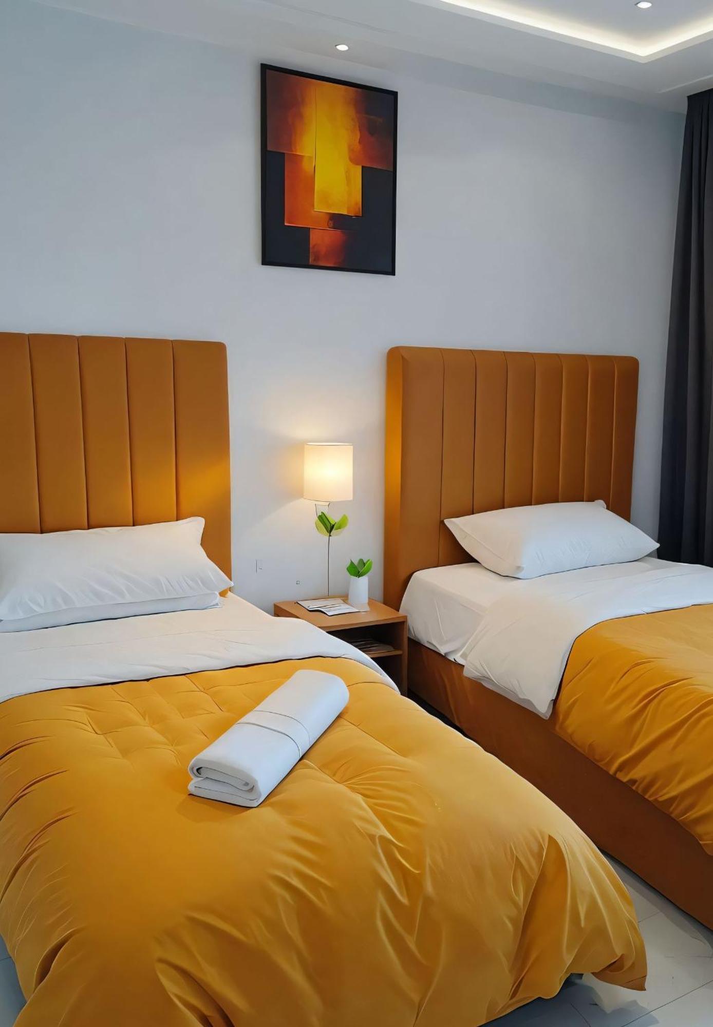 Moderne Appartement Au Plein Centre-Ville En Face Hilton & La Gare De Train Tgv Avec Climatisation Танжер Экстерьер фото
